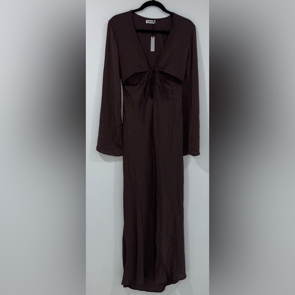 Rumored High Hopes Maxi Dress - Picture 2 of 5